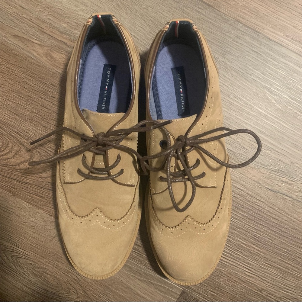 Tommy Hilfiger Boys Saddle Shoes Tan Suede with Topstitching detail